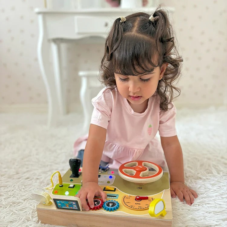 Tableau de Bord Interactif en Bois Montessori