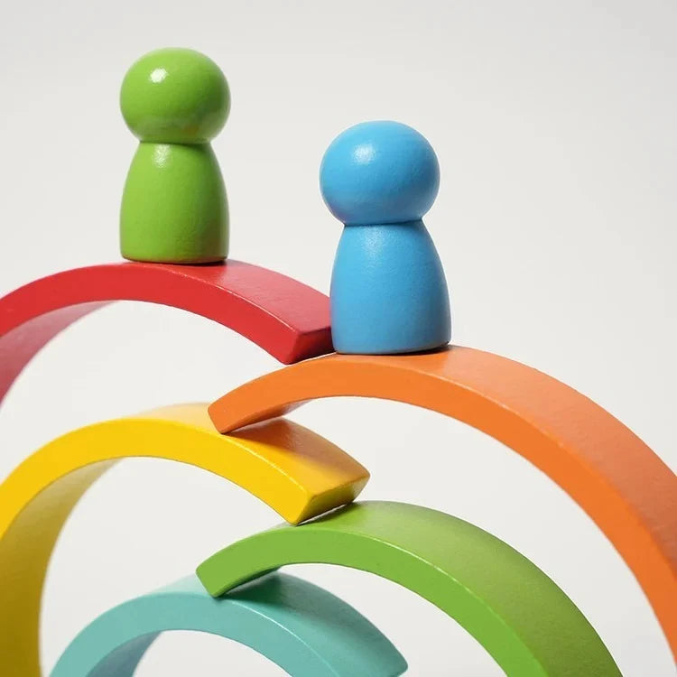Arc-en-Ciel Montessori en Bois avec Figurines