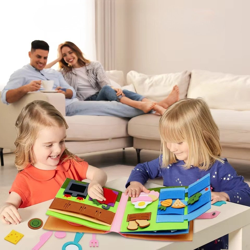 Livre Sensoriel en Feutrine Maison Montessori
