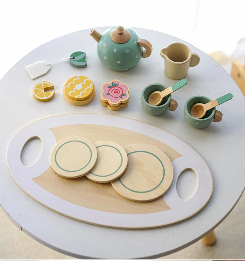 Service à Thé en Bois avec Plateau Montessori